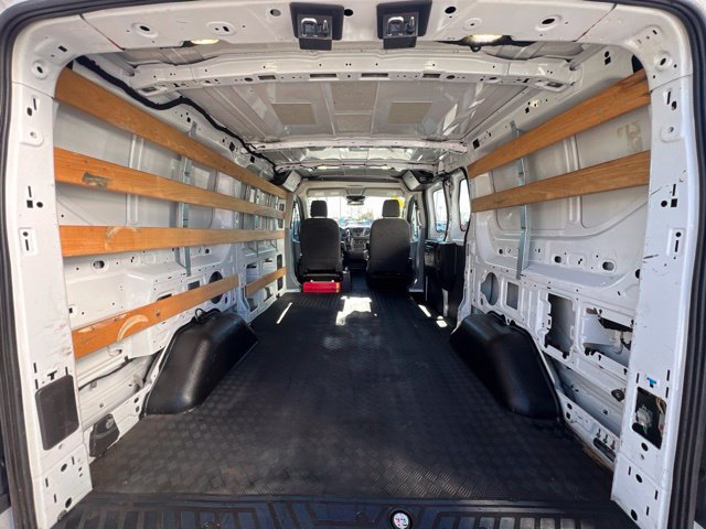 Used 2017 Ford Transit 250 130 Low Roof w/ Exterior Upgrade Package RWD image 19