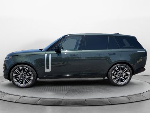 Used 2023 Land Rover Range Rover Long Wheelbase Autobiography AWD/4WD image 4