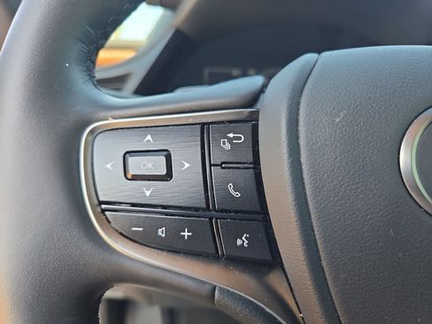 Used 2024 Lexus ES 350 w/ Technology Package FWD image 21