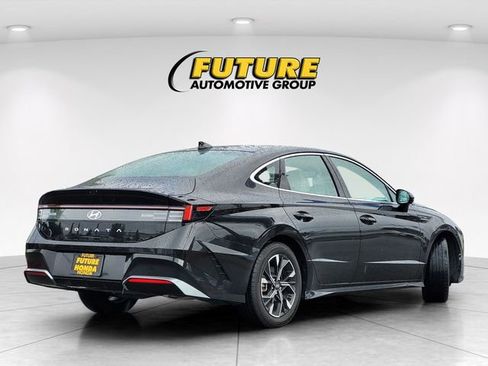 Used 2024 Hyundai Sonata SEL FWD image 4