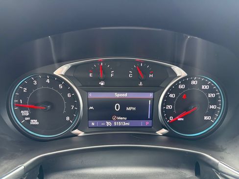 Used 2022 Chevrolet Equinox RS w/ RS Leather Package AWD/4WD image 18
