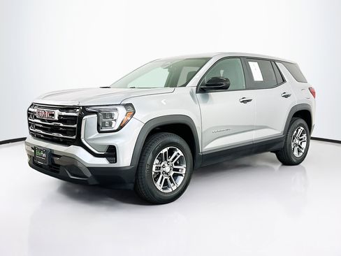Used 2026 GMC Terrain Elevation AWD/4WD image 3