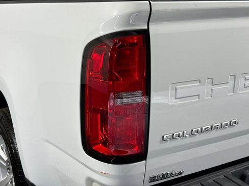 Used 2022 Chevrolet Colorado LT w/ Fleet Safety Package RWD image 35