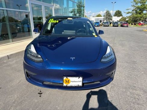 Used 2018 Tesla Model 3 Long Range AWD/4WD image 9
