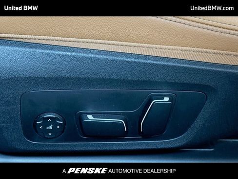 Used 2026 BMW 430i Convertible w/ M Sport Package RWD image 4