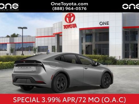 New 2026 Toyota Prius Plug-In Hybrid image 11