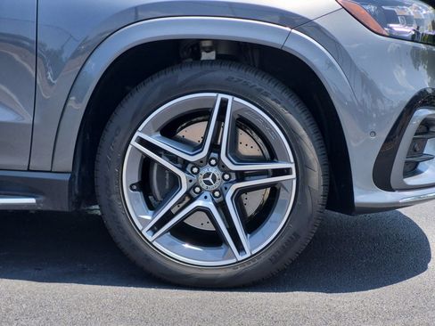 Certified 2025 Mercedes-Benz GLS 450 4MATIC image 12