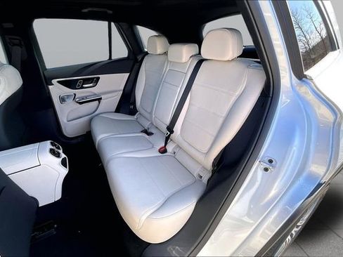 New 2026 Mercedes-Benz GLC 300 4MATIC image 13
