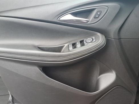Used 2025 Buick Encore GX Preferred FWD image 16