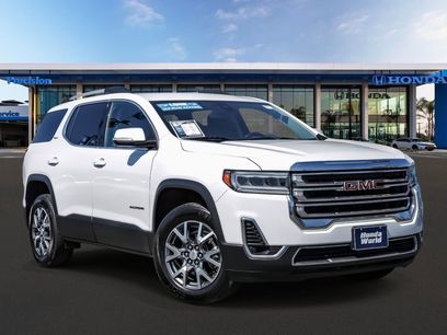 Used 2023 GMC Acadia SLT