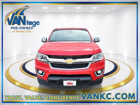 Used 2016 Chevrolet Colorado LT w/ Luxury Package, Chrome image 2