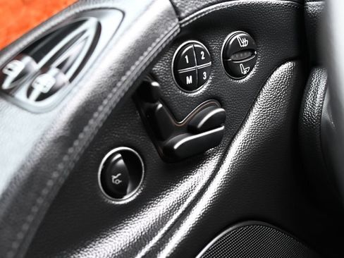 Used 2003 Mercedes-Benz SL 500 image 28