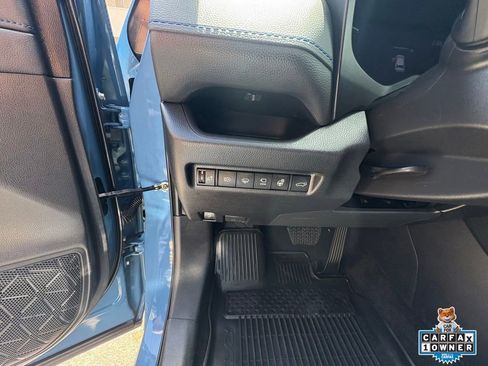 Used 2022 Toyota RAV4 XSE AWD/4WD image 17