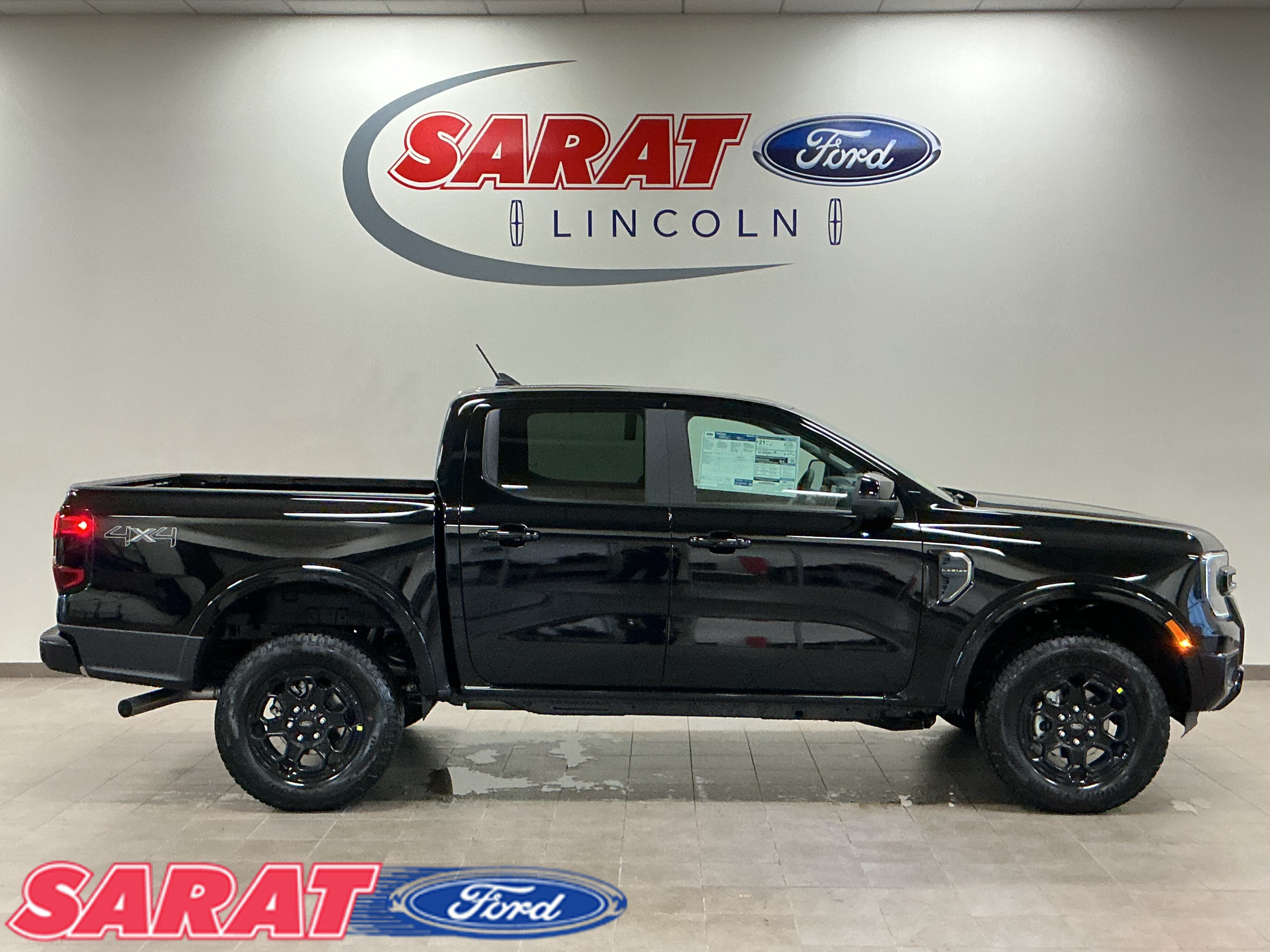 New 2026 Ford Ranger Lariat w/ Black Appearance Package AWD/4WD image 1