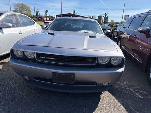 Used 2013 Dodge Challenger R/T w/ Electronics Convenience Group image 2