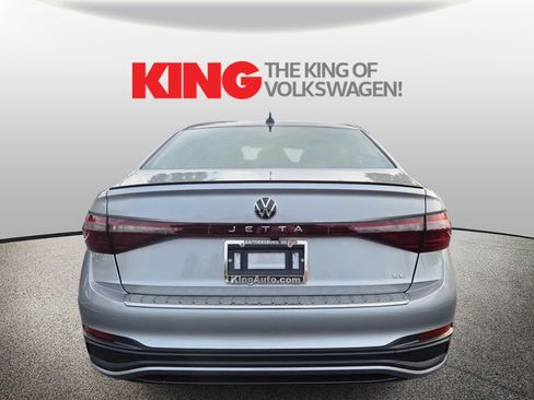 New 2026 Volkswagen Jetta SE FWD image 4
