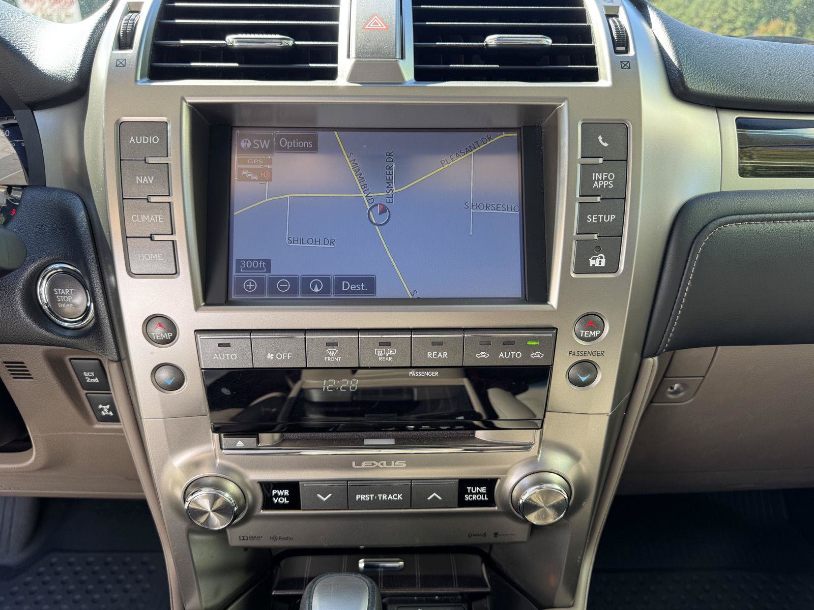 Used 2020 Lexus GX 460 Premium w/ Premium Package AWD/4WD image 4