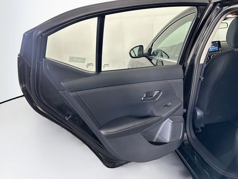 Used 2025 Nissan Sentra SV image 24