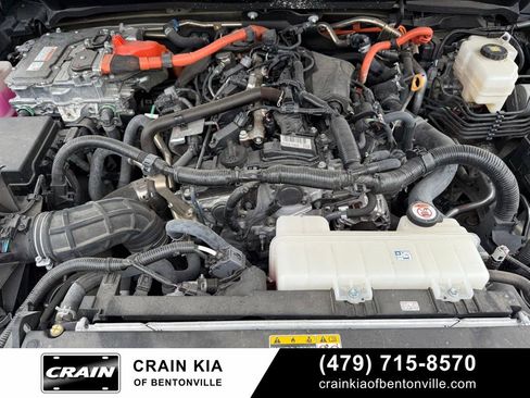 Used 2025 Toyota Tacoma 4x4 Double Cab Hybrid w/ Tow Tech Package image 32