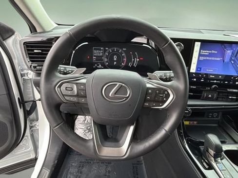 Used 2024 Lexus NX 250 FWD w/ Premium Package image 11