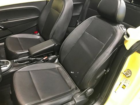 Used 2016 Volkswagen Beetle 1.8T S image 19