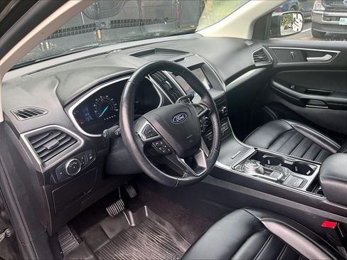 Used 2020 Ford Edge SEL w/ Convenience Package AWD/4WD image 14