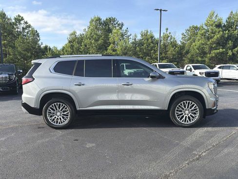 Used 2025 GMC Acadia Denali w/ Super Cruise Package FWD image 31
