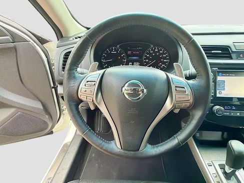 Used 2015 Nissan Altima 3.5 SL FWD image 36