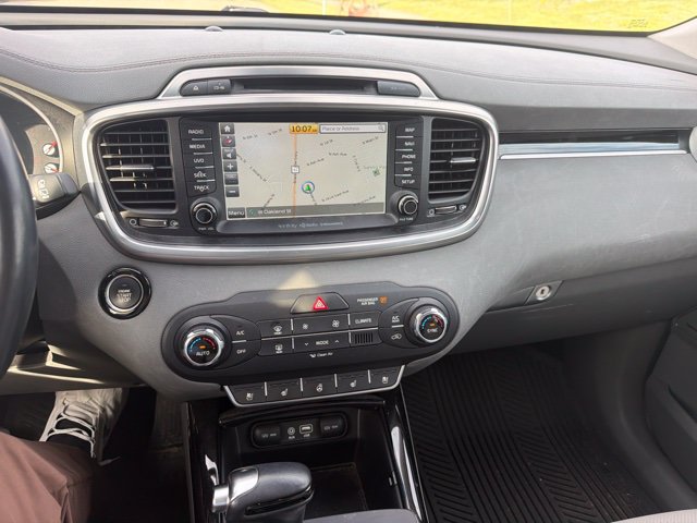 Used 2017 Kia Sorento SX AWD/4WD image 10