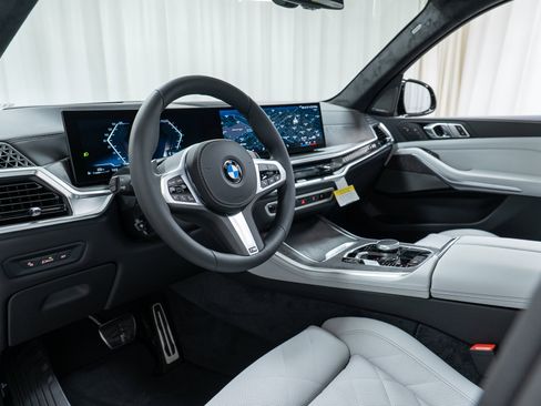 New 2026 BMW X5 xDrive40i w/ M Sport Package image 12