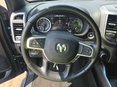 Used 2022 RAM 1500 Big Horn AWD/4WD image 6