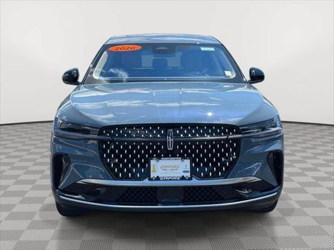 Used 2026 Lincoln Nautilus Premier w/ Equipment Group 102A AWD/4WD image 8