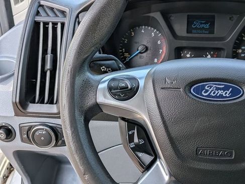 Used 2019 Ford Transit 250 148 Medium Roof RWD image 18