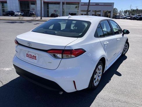 Certified 2026 Toyota Corolla LE image 5