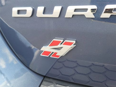 Used 2021 Dodge Durango SXT image 4