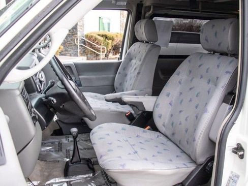 Used 1997 Volkswagen Eurovan Camper image 10