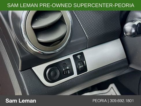 Used 2011 Chevrolet Aveo LT image 10