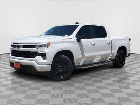 Used 2024 Chevrolet Silverado 1500 RST w/ Protection Package AWD/4WD image 2