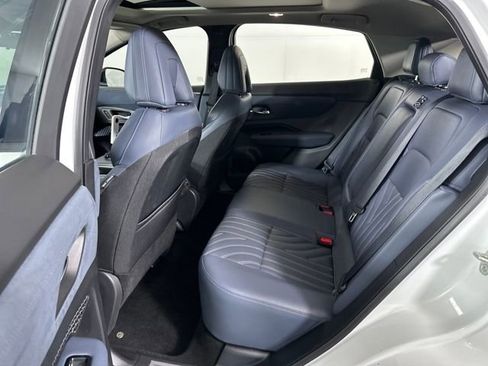 Used 2024 Nissan Ariya AWD image 25