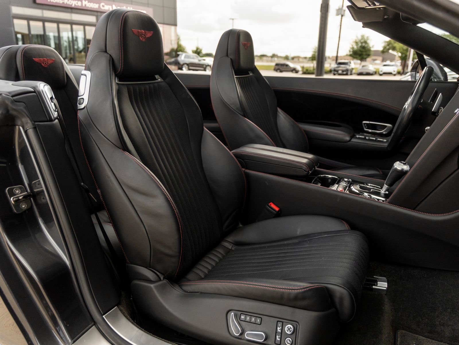 Used 2017 Bentley Continental GT AWD/4WD image 37