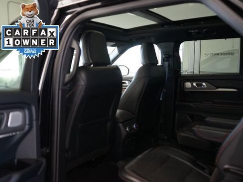 Used 2025 Ford Explorer ST image 30