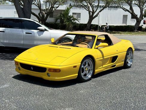 Used 1998 Ferrari F355 Spider RWD image 42