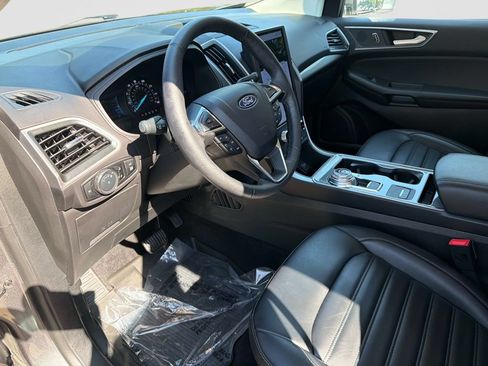 Used 2024 Ford Edge SEL w/ Convenience Package AWD/4WD image 22