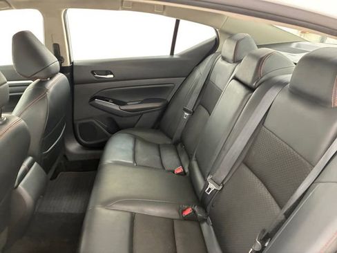 Used 2024 Nissan Altima 2.5 SR image 18