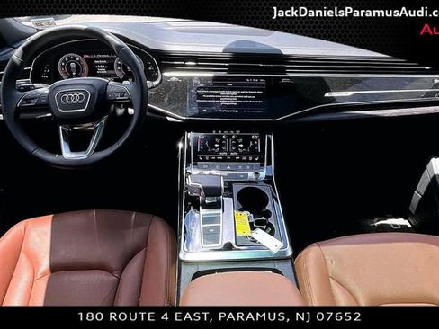 Used 2023 Audi Q8 Premium Plus w/ Premium Plus Package AWD/4WD image 13