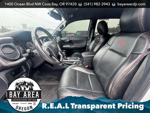 Used 2017 Toyota Tacoma 4x4 Double Cab image 12