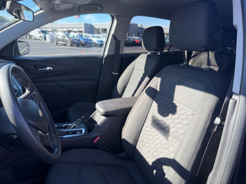 Used 2020 Chevrolet Equinox LT AWD/4WD image 13