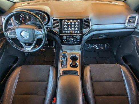 Used 2021 Jeep Grand Cherokee Laredo X AWD/4WD image 18