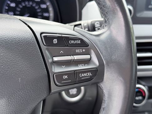 Used 2019 Hyundai Kona Limited AWD/4WD image 20