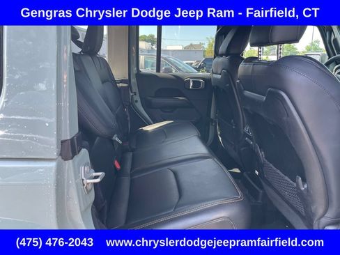 Used 2024 Jeep Wrangler Unlimited Sahara w/ Safety Group AWD/4WD image 27